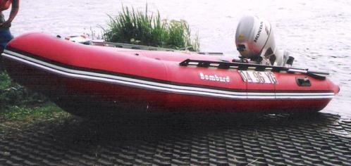 Bombard rubberboot met 10pk honda motor 2003