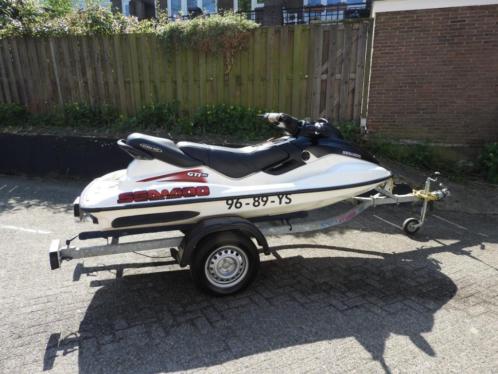 Bombardier Sea Doo, incl trailer en hoes