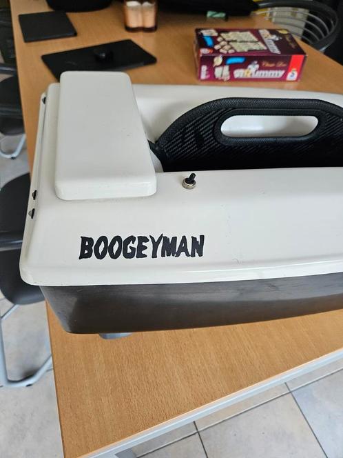 boogeyman met raymarine wifish diepte meter