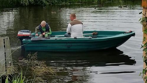 Boot Fun Yak 360 met Yamaha motor en trailer