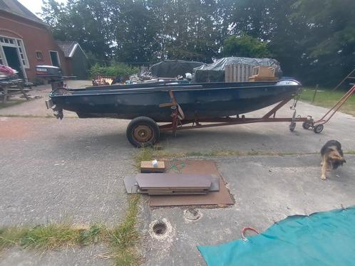 Boot met trailer