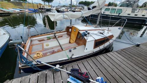 Boot, zeilboot, waarschip 570, zeilen, varen