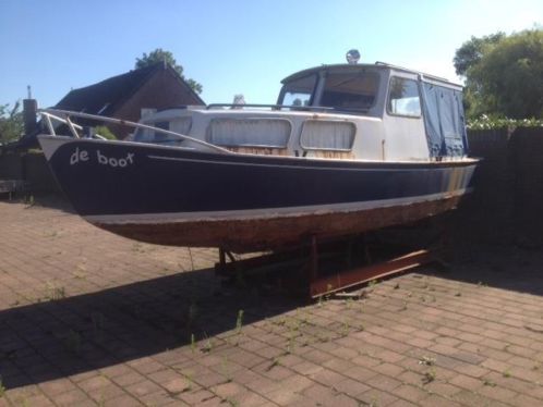 BootJacht met Benzine motor opknapper 