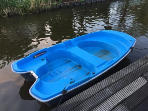 Bootje Pelican met Yamaha motor