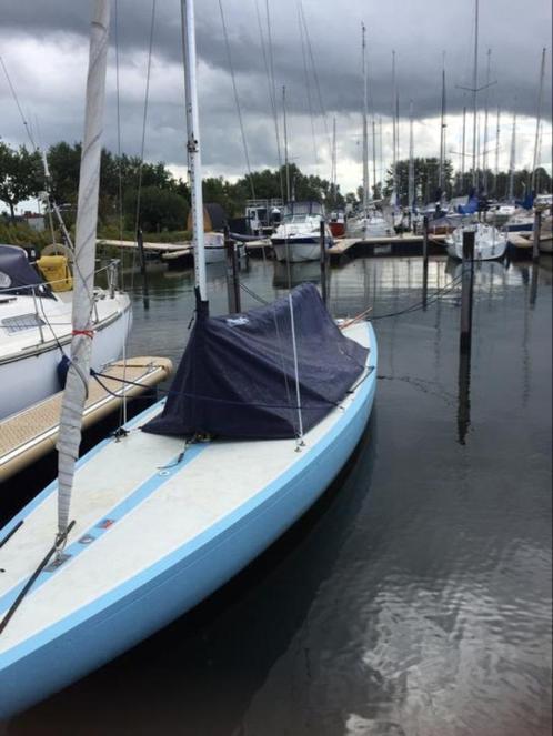 Borresen Polyester Draak te koop incl Trailer en BB motor