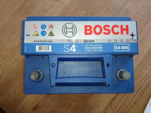 Bosch silver s4 005 12v 540A 60Ah accu auto 