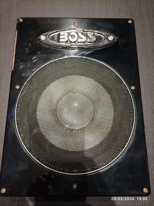 Boss Bass 600 subwoofer