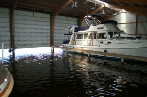 botenhuis met garageopslag