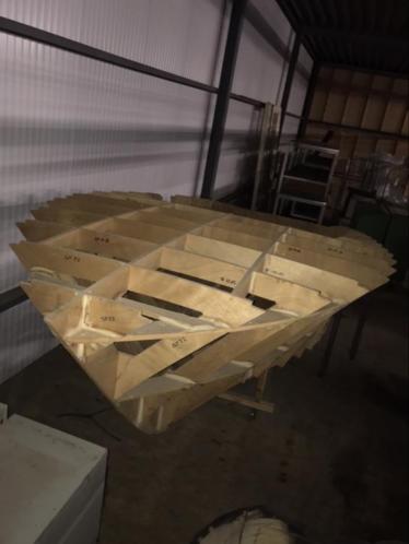 Bouwpakket boot Riva model frame hout