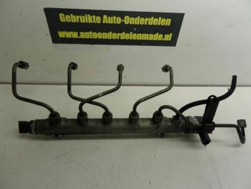 Brandstofrail Kia Hyundai 2.0CRDI D4EA. Bosch 0445010121.