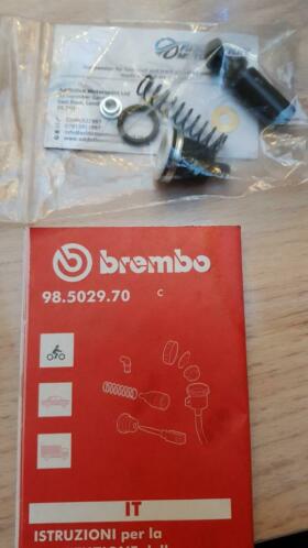 brembo koppeling revisie set 12 mm 98.5029.70 ducati