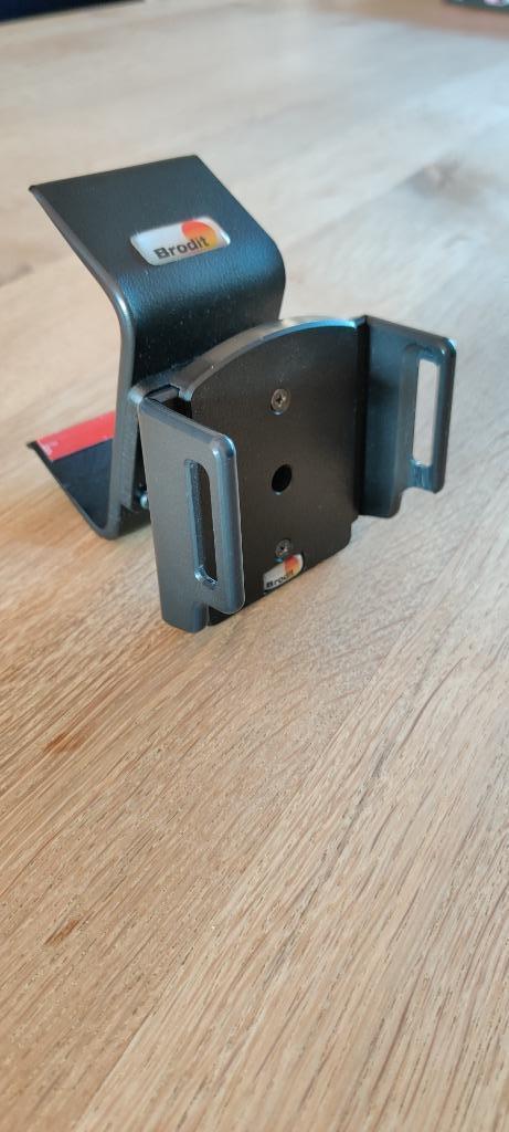 Brodit Proclip 852599 (BMW E46)  Brodit 511307 verstelbaar