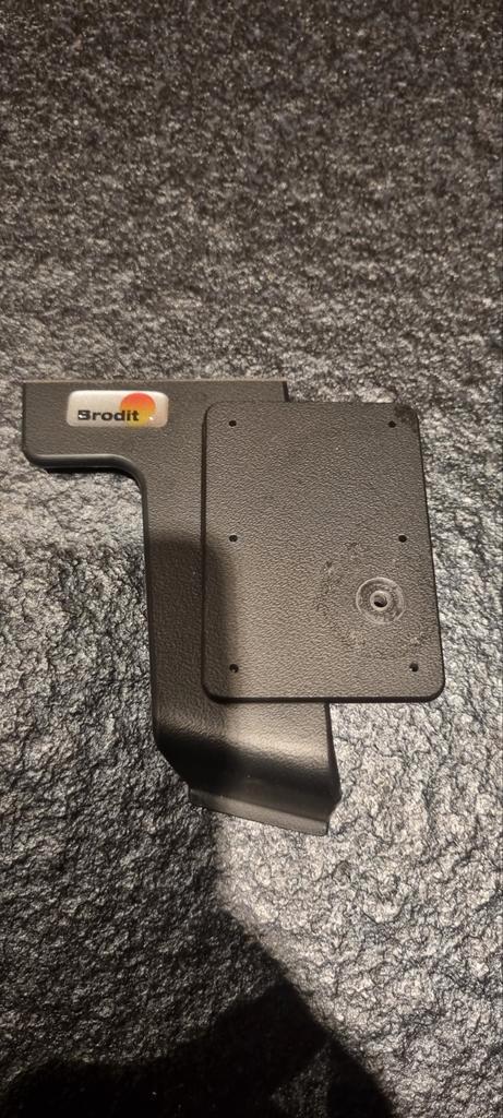 Brodit Proclip - Vito 2015-gt Center mount 855197