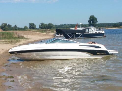 BRYANT 219 Bowrider Prachtige boot met V8 mpi