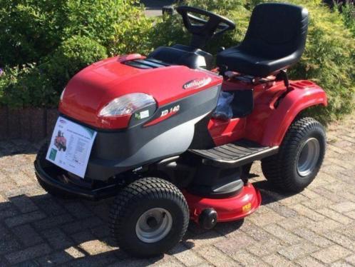 Btp Actie Sterke zitmaaier met mulch maaitractor 13pk BampS