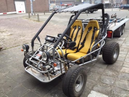 Buggy saiting met nieuwe reserver motor in goede staat