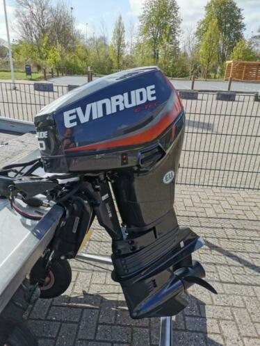 Buitenboordmotor Evinrude 40 pk e-tec 2019