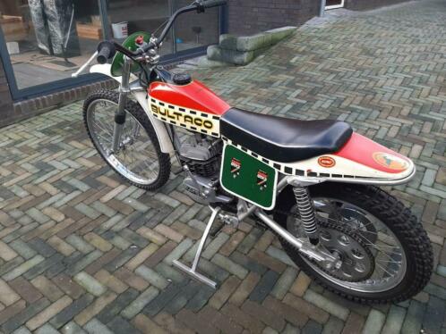 Bultaco Astro. ( super originele staat  )