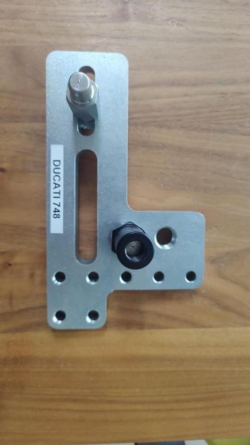 Bursig adapter plaat Ducati 748