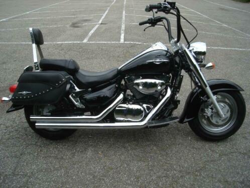 C90 Boulevard1500 Intruder 2005 met extras 14.000 mijl