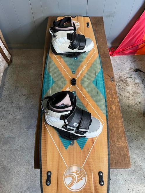 Cabrinha board 138x42 wood