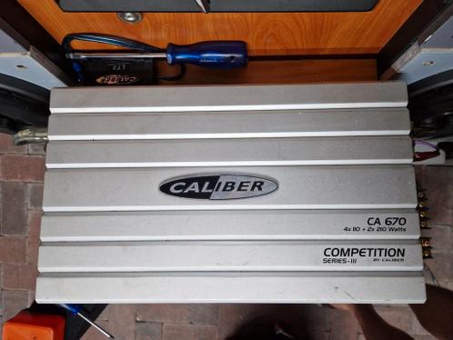 Caliber Competition series 6 kanaals versterker