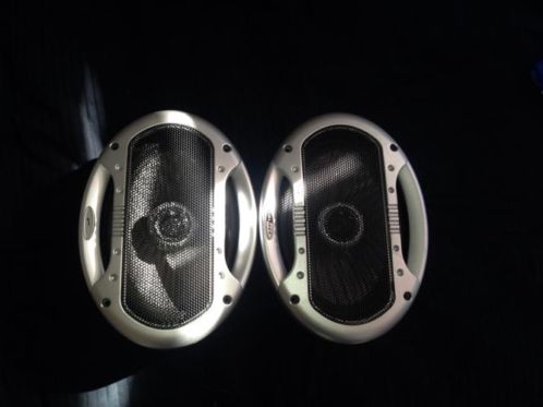 Caliber CSS 9D 350watt zgan speakers