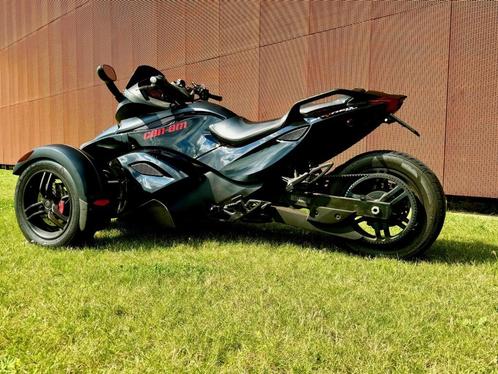 can-am spyder 1000cc auto rijbewijs uniek schakel  no raptor