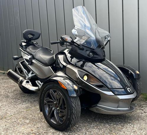 Can Am Spyder rs 1000  2013  14.395 km