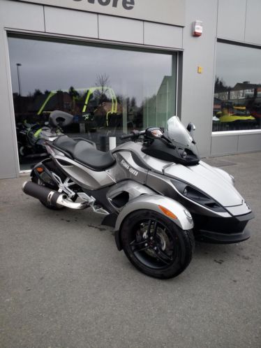 Can-Am Spyder RS sm5