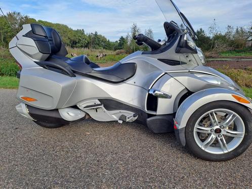 Can-am spyder RT canam can am  SPYDER   RT