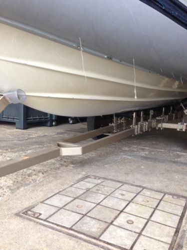 Capelli Tempest 4.30 rib hypalon