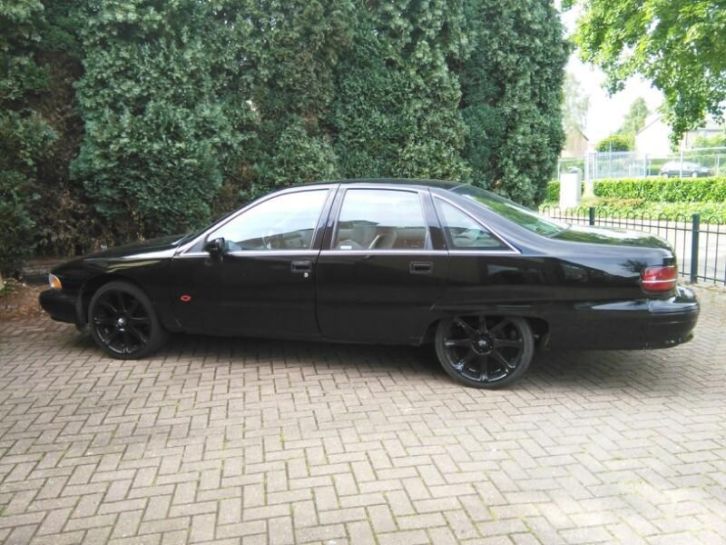 Caprice classic 5.0 V8 Zwart LPG 1991 Inrl.mog Nieuwe Apk 