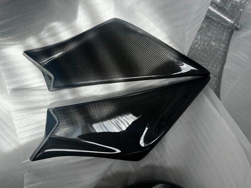 Carbon airbox cover Ducati 748 916 996