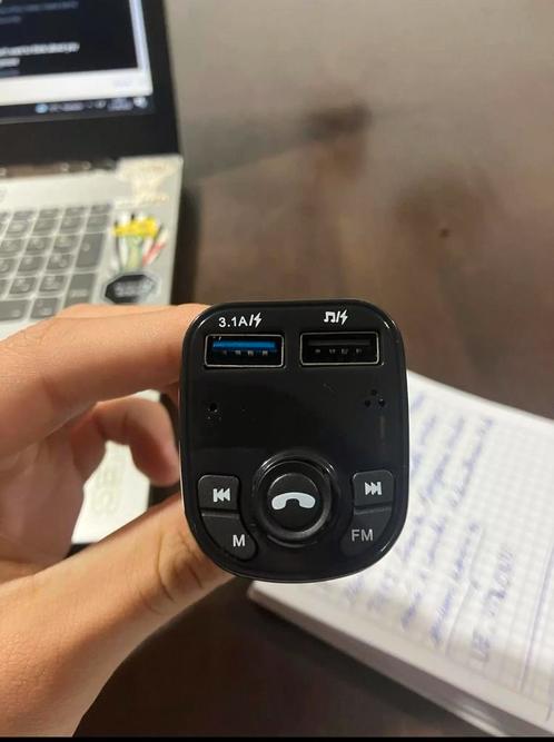 Carkit  Bluetooth 5.0 transmitter voor autoradio