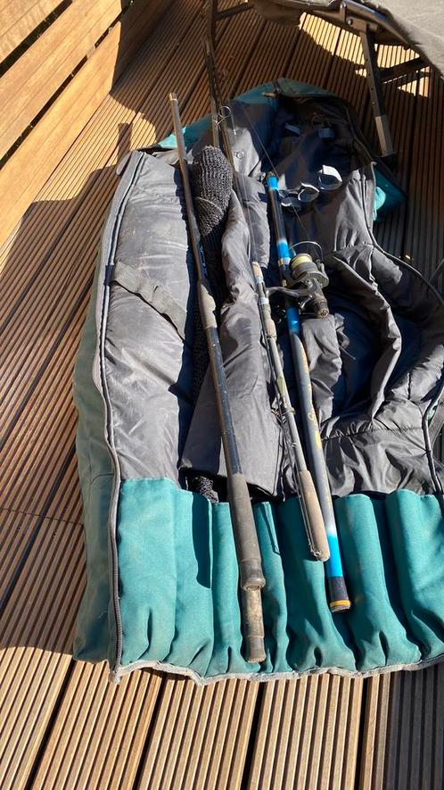 Carp fishing complete set. Two rods, one reel, net, lounger