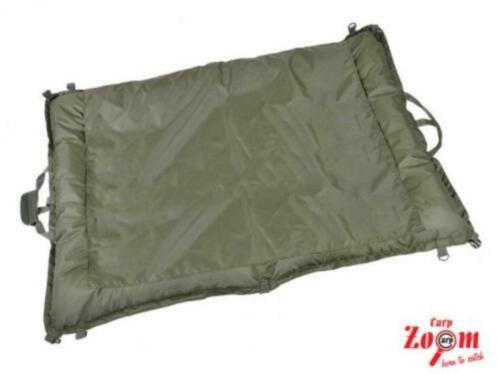 Carp Zoom Onthaakmat Jumbo Carp 135 x 90 cm 25,-