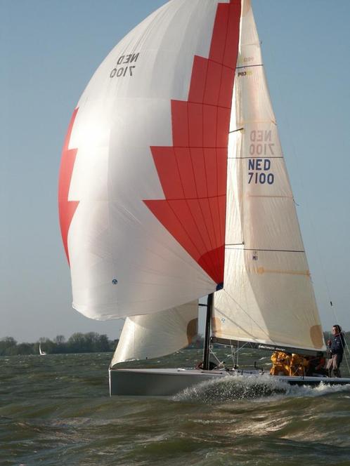 Casco sportieve 25 voets zeilboot