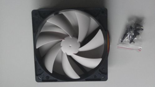 Case Fan NIEUW  11 tot 25 dB  120 x 120 x 25 mm PC Cooler