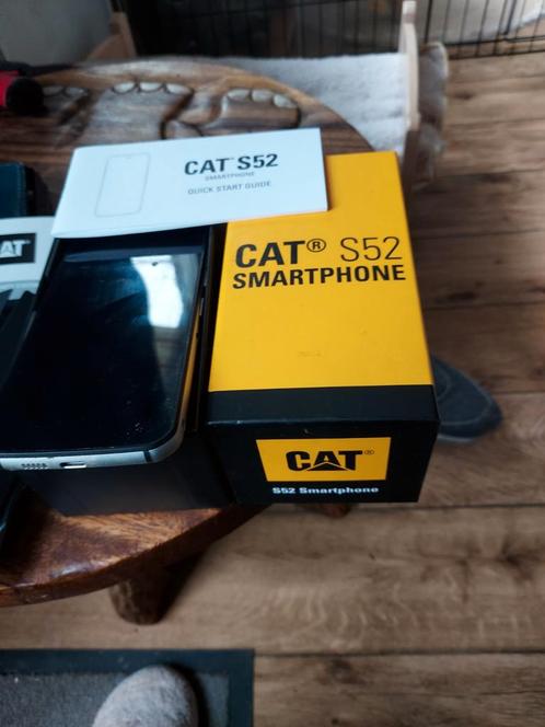 Cat S52 smartphone