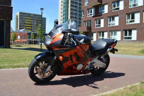 CBR600F (1998) in very good condition