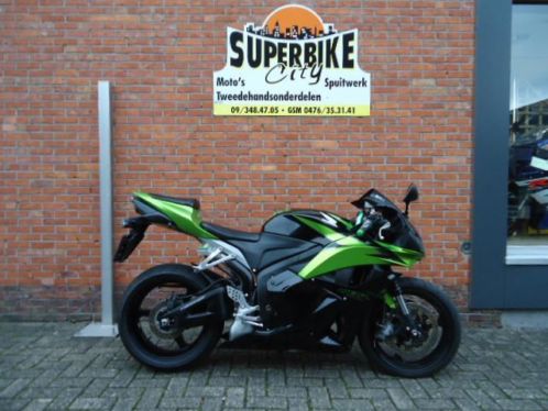 CBR600RR 2010 Honda schade motorfiets.