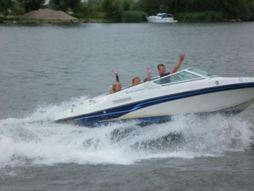 celebrity speedboot in nette staat met trailer 