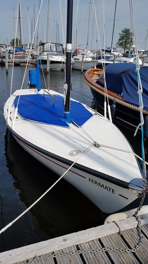 Centaur open zeilboot te koop.