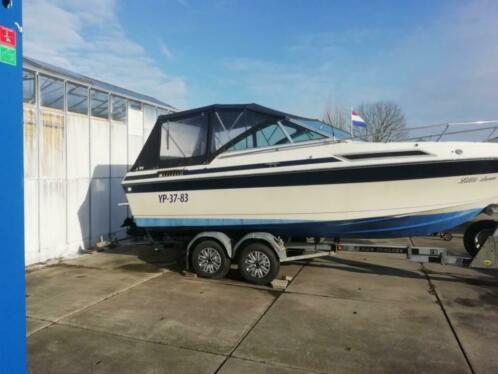 Century D-cruiser met trailer motor heeft vorstschade