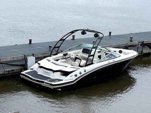 Chaparral 216 SSI