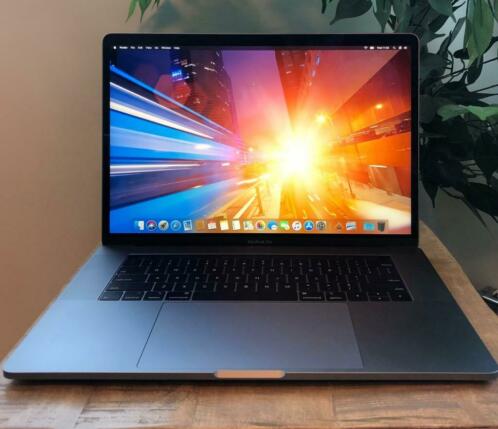 chapp  MacBook Pro 15 2018 2.2 6-core  1 jr Garantie  BTW