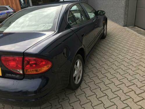 Chevrolet Alero 2.4 Sedan AUT 2000 Blauw