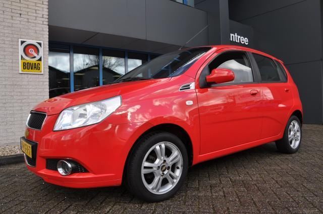 Chevrolet Aveo 1.2 16V LS sport 