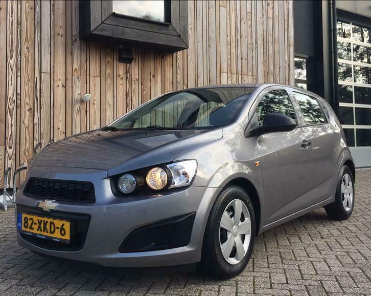 Chevrolet Aveo 1.2 5-DEURS 2012 Grijs 63.000km NL auto